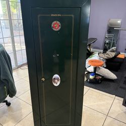 Stack on Rifle Locker / Safe