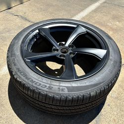 1X (ONE) OEM Tesla Model Y Juniper Crossflow wheel and tire Pirelli EV Tire
