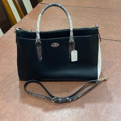 Brand New COACH Leather Handbag Purse Navy