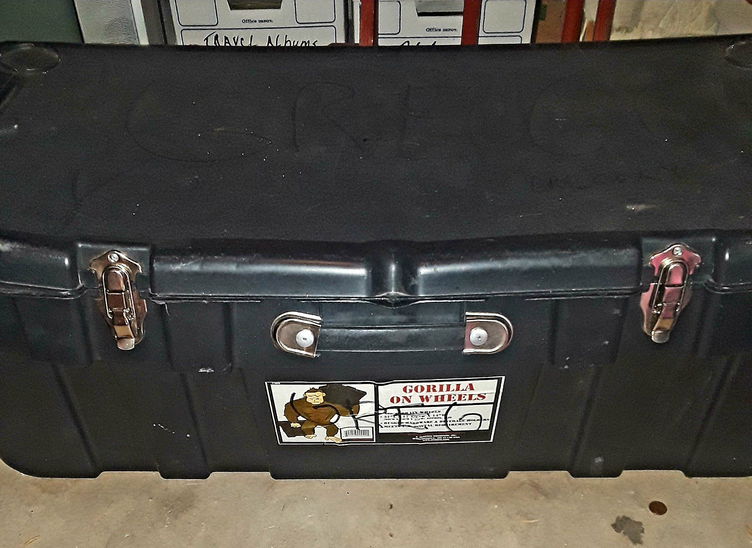 Superbox Gorilla on Wheels Storage Trunk Black