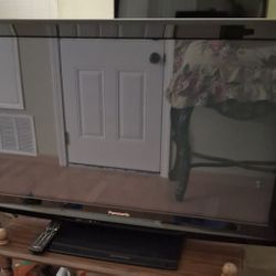 Panasonic HDTV 40" plasma 