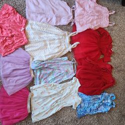Girl's Clothes