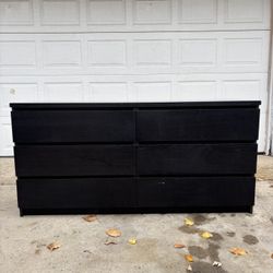 ‼️IKEA BLACK 6 DRAWER DRESSER WITH GLASS TOP‼️FOR SALE 240$ OR BEST OFFER🚚DELIVERY AVAILABLE🚚