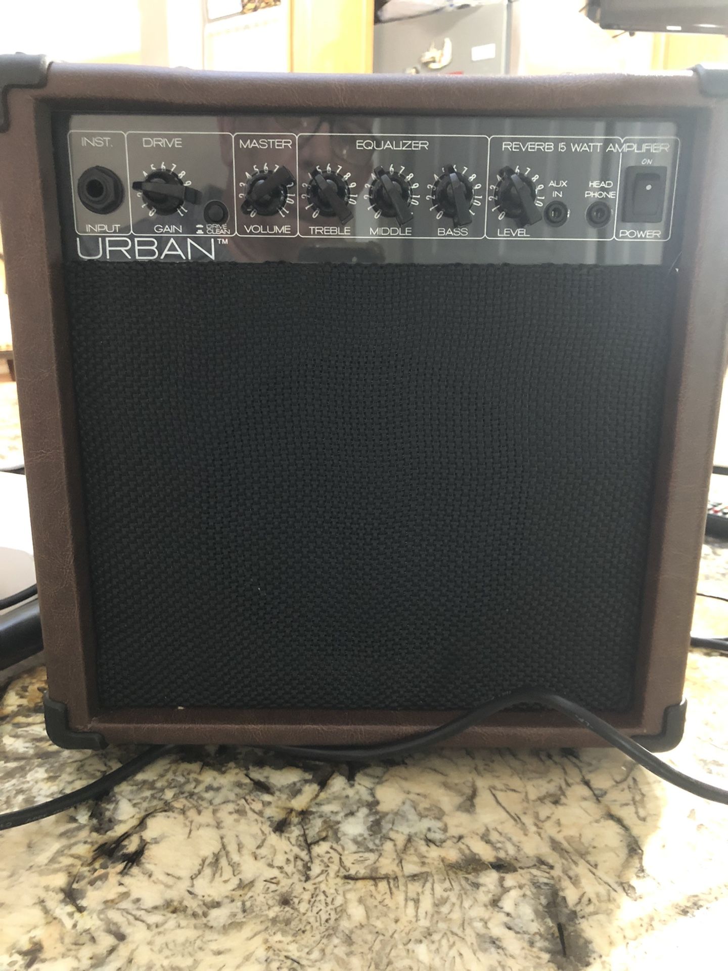 15 Watt Guitar Amplifier