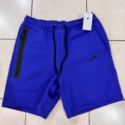 BRAND NEW NIKE SPORTSWEAR TECH FLEECE MENS SHORTS