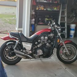 1985 Yamaha Vmax 1200