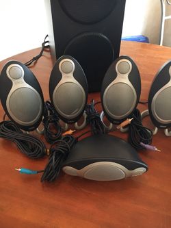 Dell speakers and subwoofer. MINT condition.