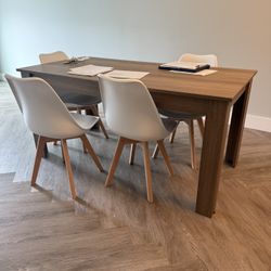 Wooden Rectangle Table And 4 Chairs 