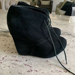 Steve Madden Booties Size 8