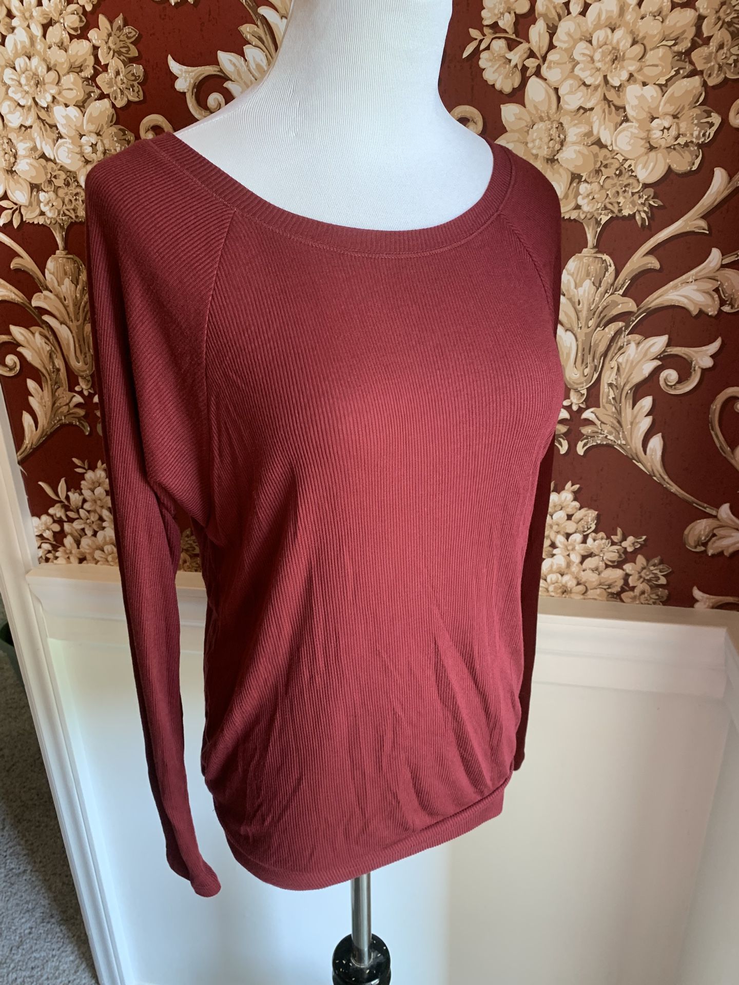 Old Navy Women’s S Raglan Top