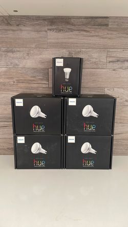 Philips Hue Smart Bulbs – Lot of 5