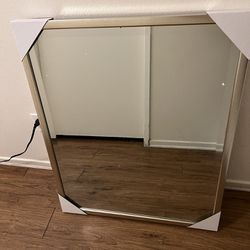 Alpine Fine Furniture Mirror 