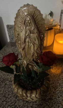Virgen De Guadalupe