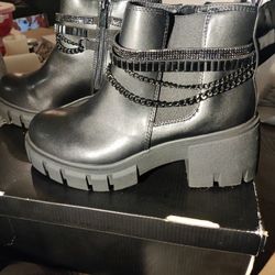 Women's Boots