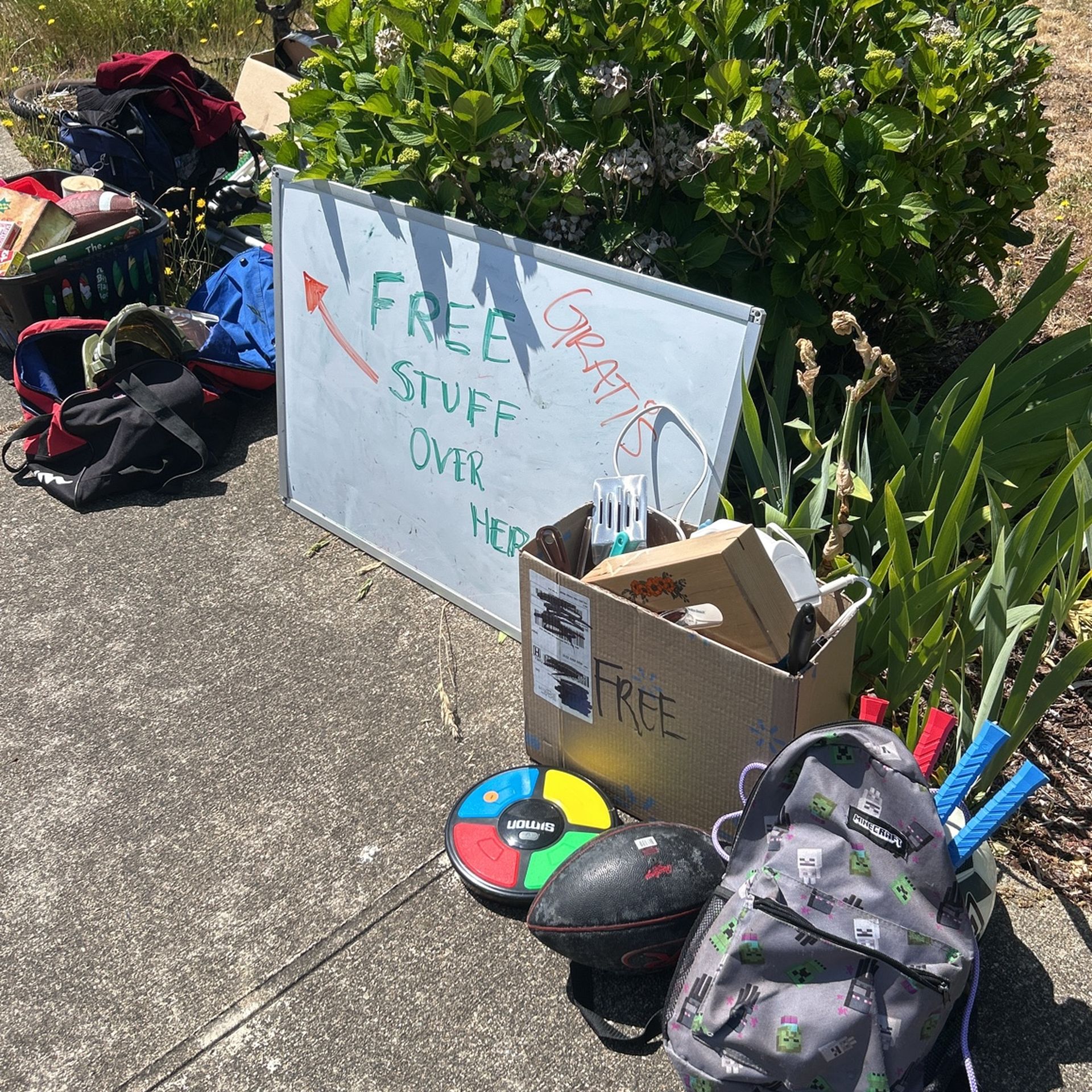 Free Stuff Moving!