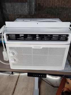 Toshiba window unit A/C