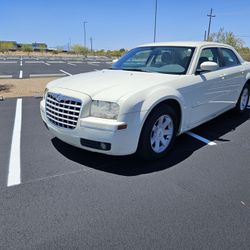 2005 Chrysler 300