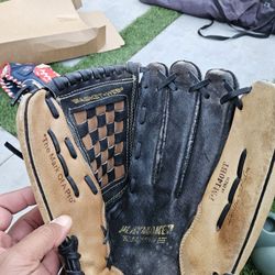 14" Rawlings Softball Glove
