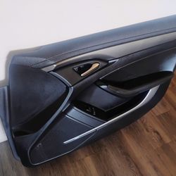 Cadillac CTS 2014 Front Right Side Trim Panel Titanium $70.