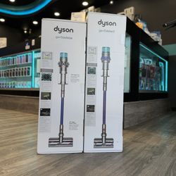 Dyson Gen5 Detect & Dyson Gen5 Outsize Available ( Payment Plans Available / Planes De Pagos Disponibles ) 