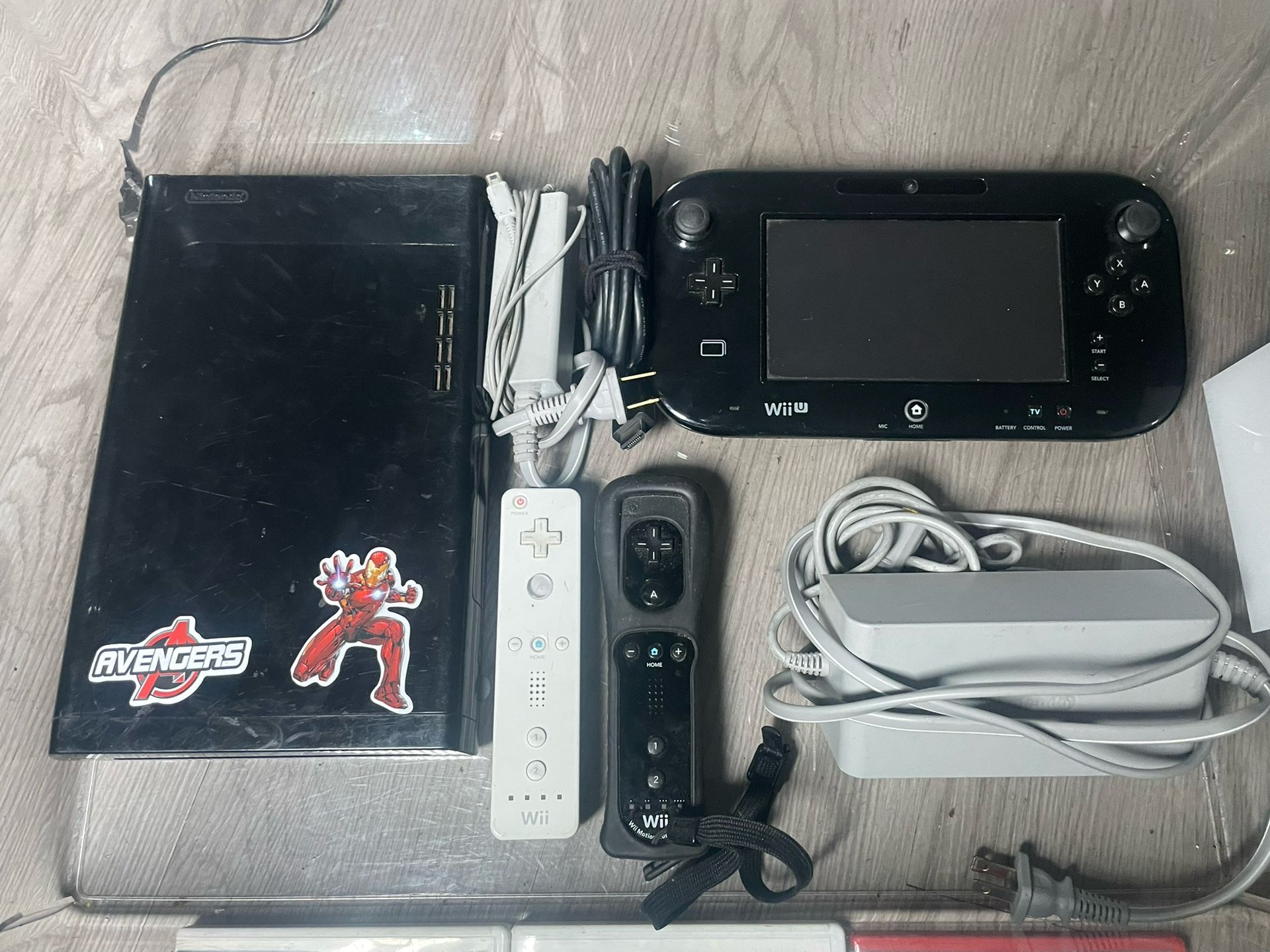 NINTENDO Wii U. (BLACK)