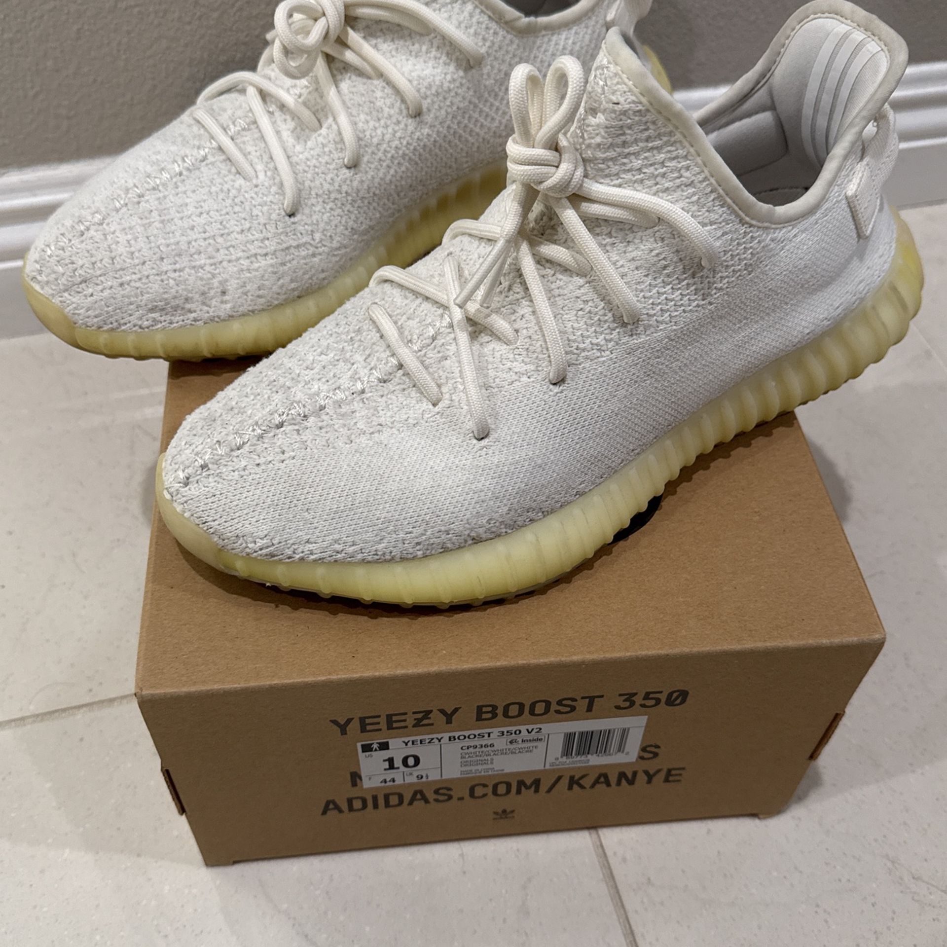 2017 Yeezy Boost 350 V2 \