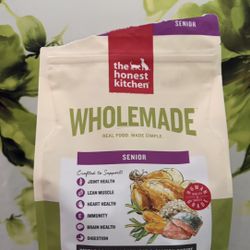 Wholemade Whole Grain Chicken, Oat & Salmon Dehydrated Senior Dog Food