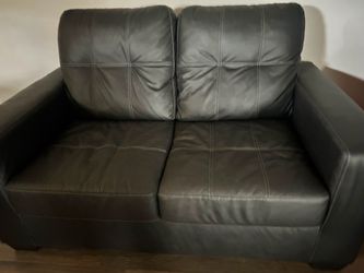 Couches 2 and 3 seater