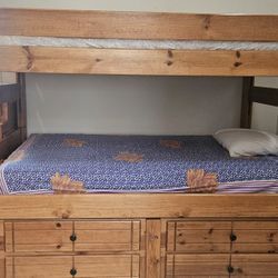 Solid Wood Bunk Bed