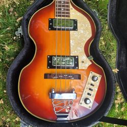 Jay Turser Violin Bass + Hard Case