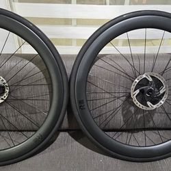 Hollogram Rs 50 Carbon Wheels 