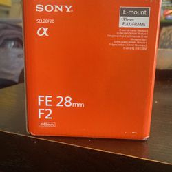 Sony Alpha 7III with FE 2/28 Lens