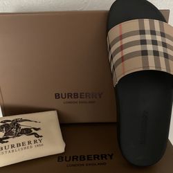 Burberry slides