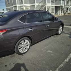 Nissan Sentra 2013