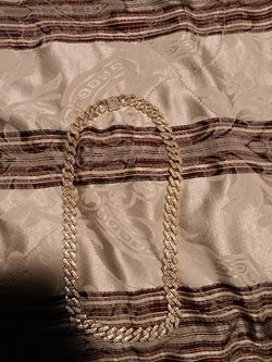 Iced necklace