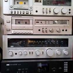 Vintage Home Audio Electronics