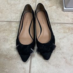 Women’s Size 8 Black Casual Flats