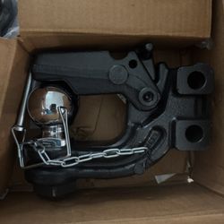 Curt 45907 Tow Hitch