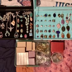 Jewelry - Gemstones  Rings Necklaces 