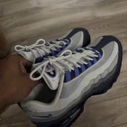 Air Max 95 Size 9