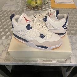 Jordan 4 Retro SB Navy