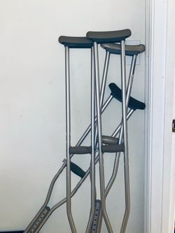 Free 2 sets of crutches