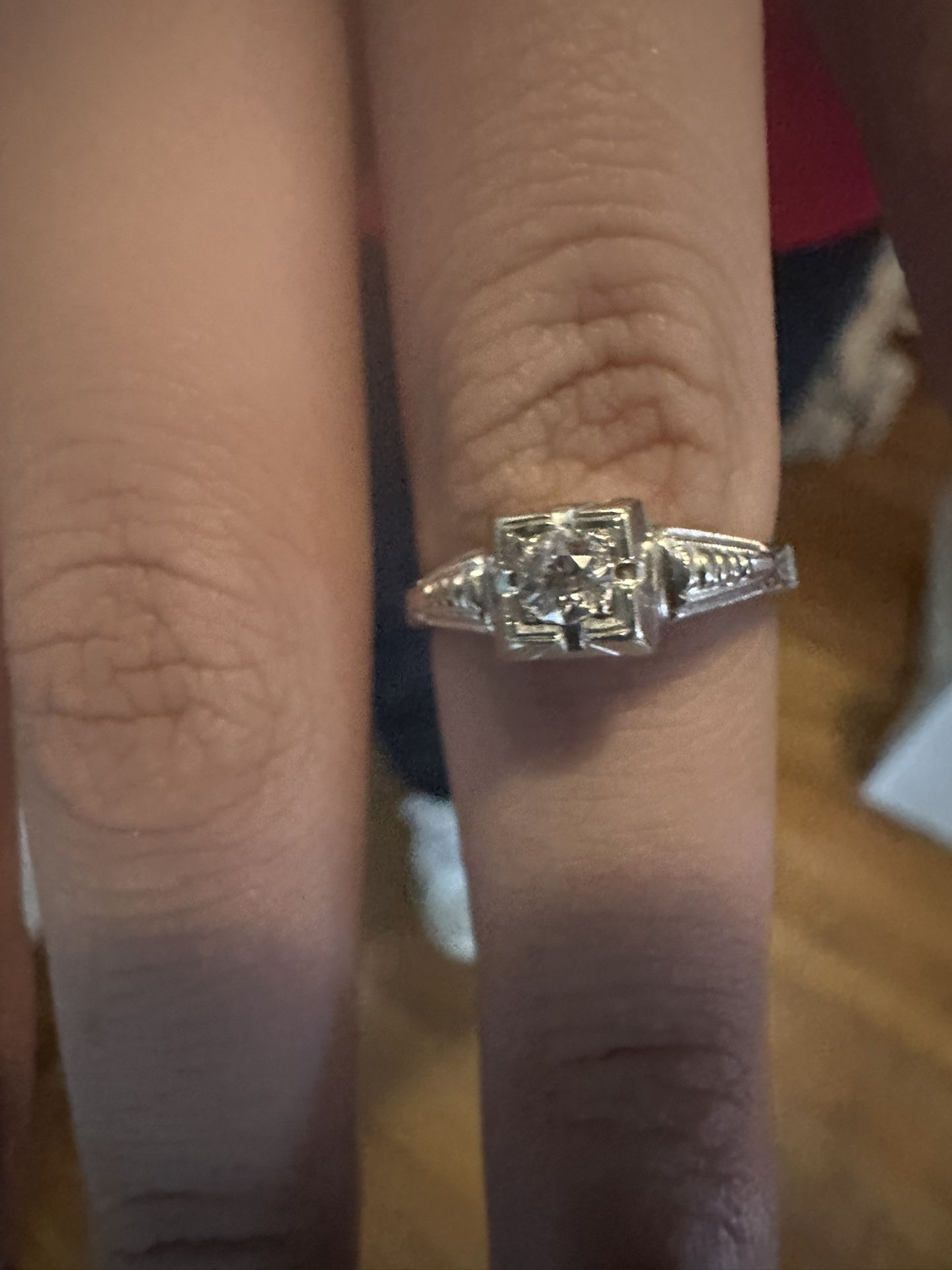  White  Gold  Ring  With Diamond, Beautiful Ring 2.1 Grams 