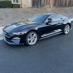 2018 Mustang Eco boost Premium 