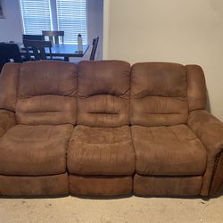 Couch With Recliners