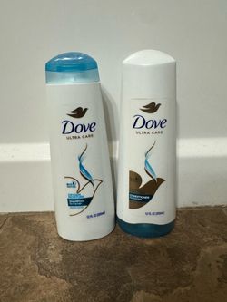 Dove Ultra Care Oxygen Moisture Shampoo and Conditioner Set