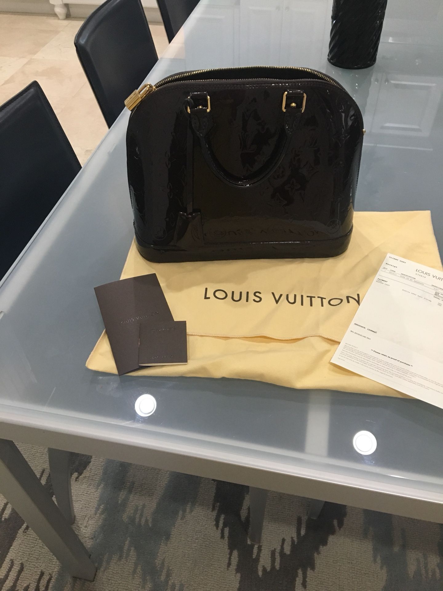 Authentic Louis Vuitton Epi Alma Handbag