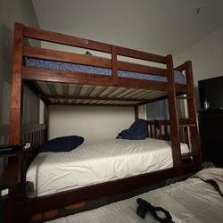Full Over Full Bunk Bed 