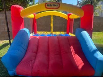 Kid Fun house for sale $100 or best offer