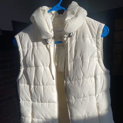 Beautiful Calvin Klein Women’s Vest 